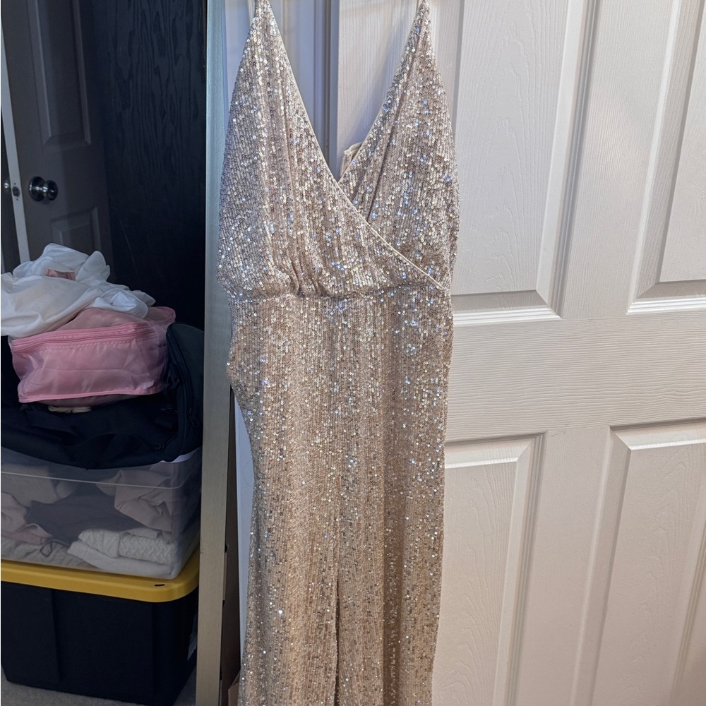 Sparkly jumper pant style